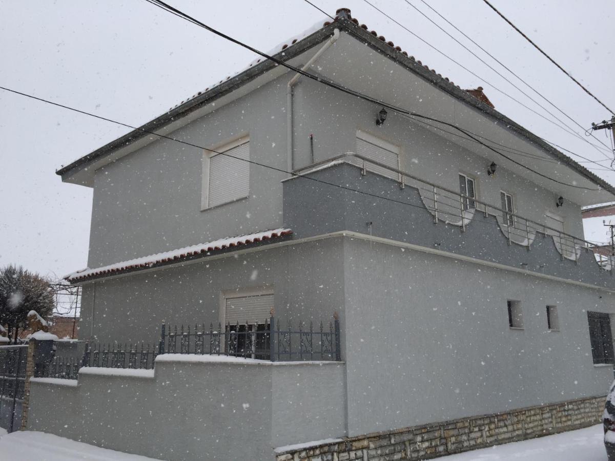 Vila Ridvani Korce Bagian luar foto