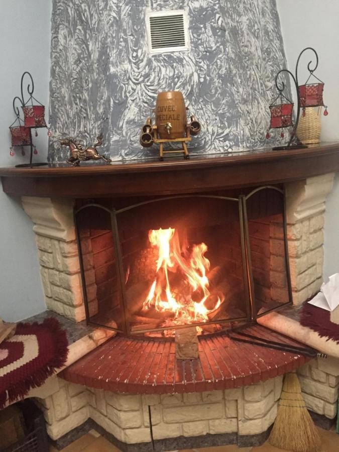 Vila Ridvani Korce Bagian luar foto