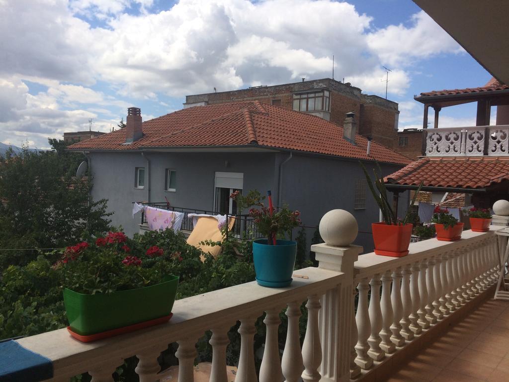 Vila Ridvani Korce Bagian luar foto