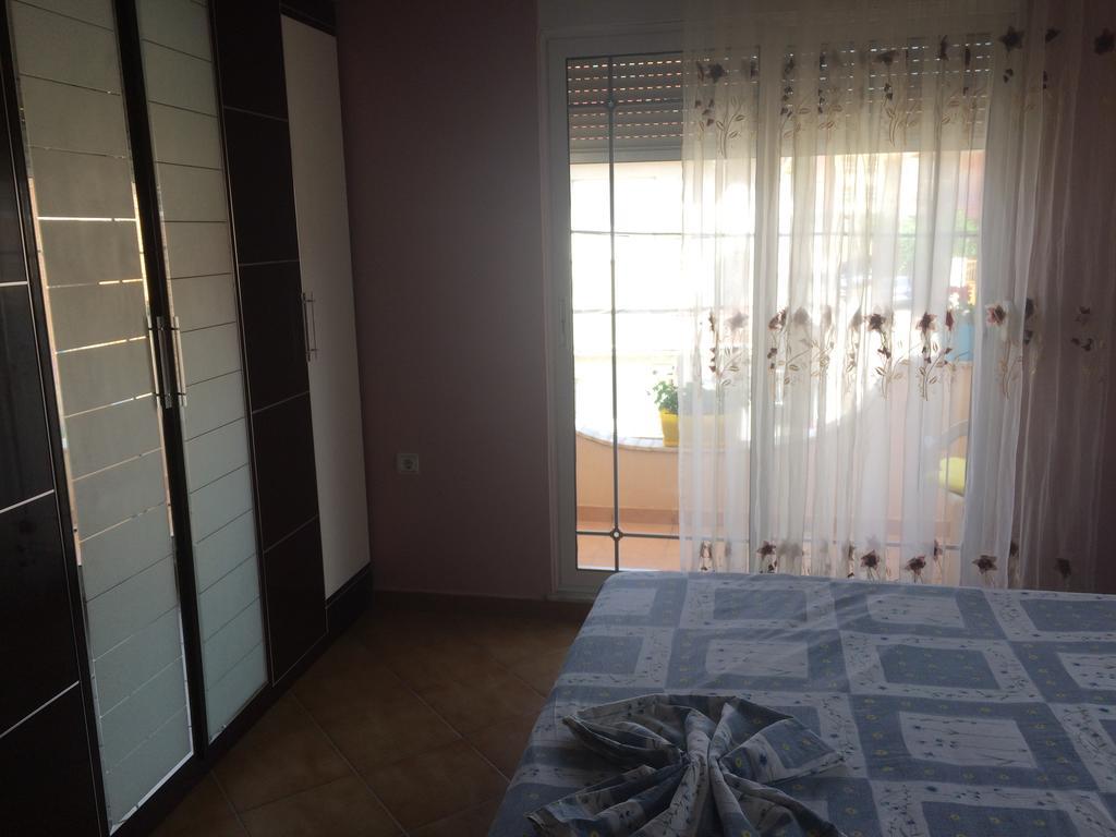 Vila Ridvani Korce Bagian luar foto